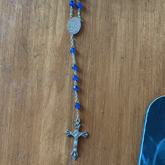 Rosary in a beautiful Blessed Mary Ceramic storage Box ~ NEW without box - Picture 4 of 8